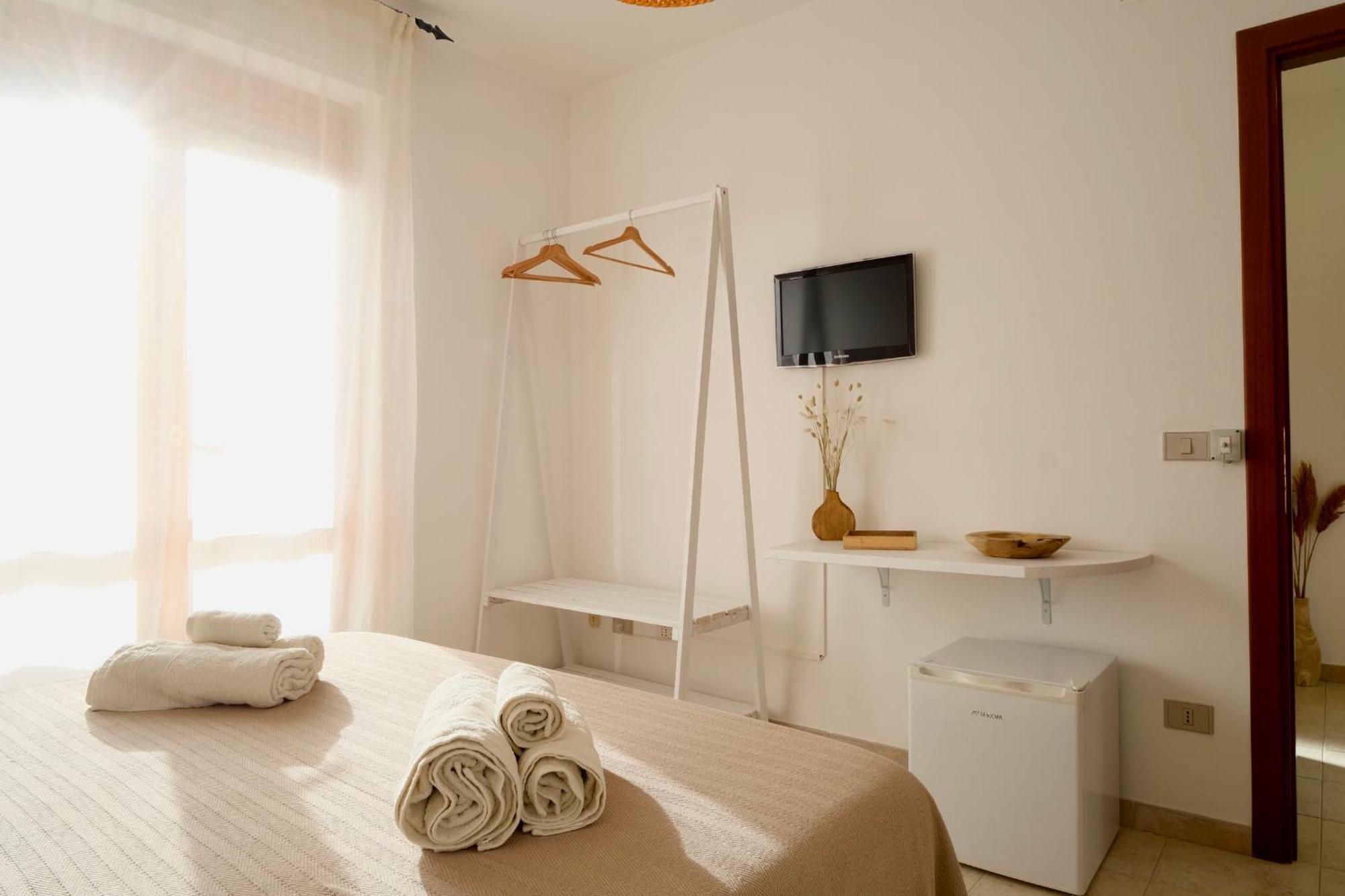 Darrere Del Port Bed & Breakfast Alghero Dış mekan fotoğraf